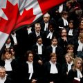 ویژگی‌های یک وکیل مجرب برای مهاجرت به کانادا